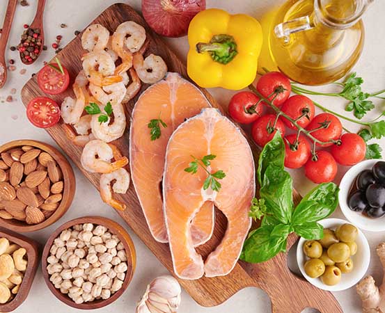 Avoiding processed and refined food, following a balanced diet with minimum simple carbohydrates and controlling alcohol consumption could help keep the liver healthy.