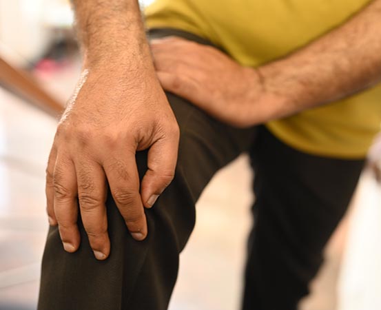 Elderly people can prevent the arthritic pain in winters.