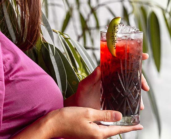 Summer drinks for diabetics can be tricky as it may affect the blood sugar levels.