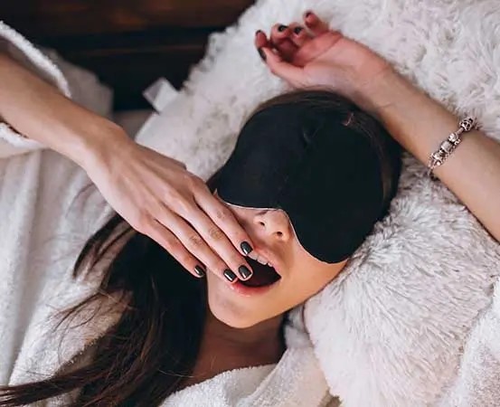 Get that glow: How beauty sleep helps rejuvenate skin