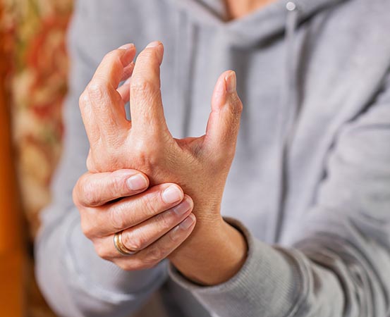 Rheumatoid arthritis and emotional health go hand in hand