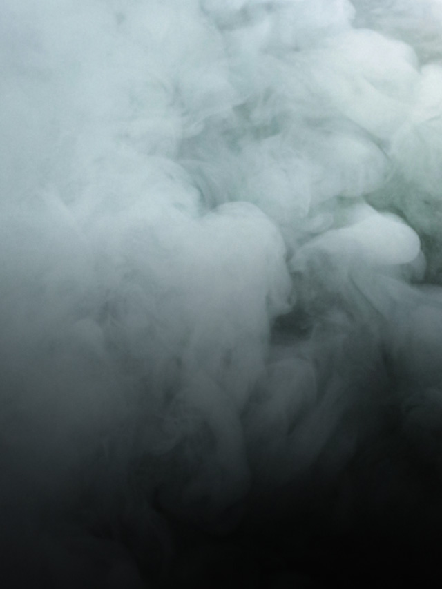 Liquid nitrogen: Beyond the smoky effect